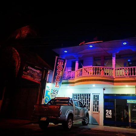 Hotel El Paisano Villavicencio Buitenkant foto