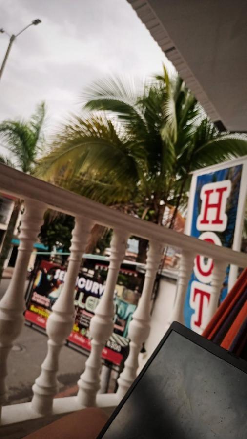 Hotel El Paisano Villavicencio Buitenkant foto