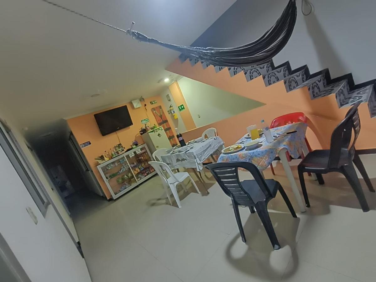 Hotel El Paisano Villavicencio Buitenkant foto