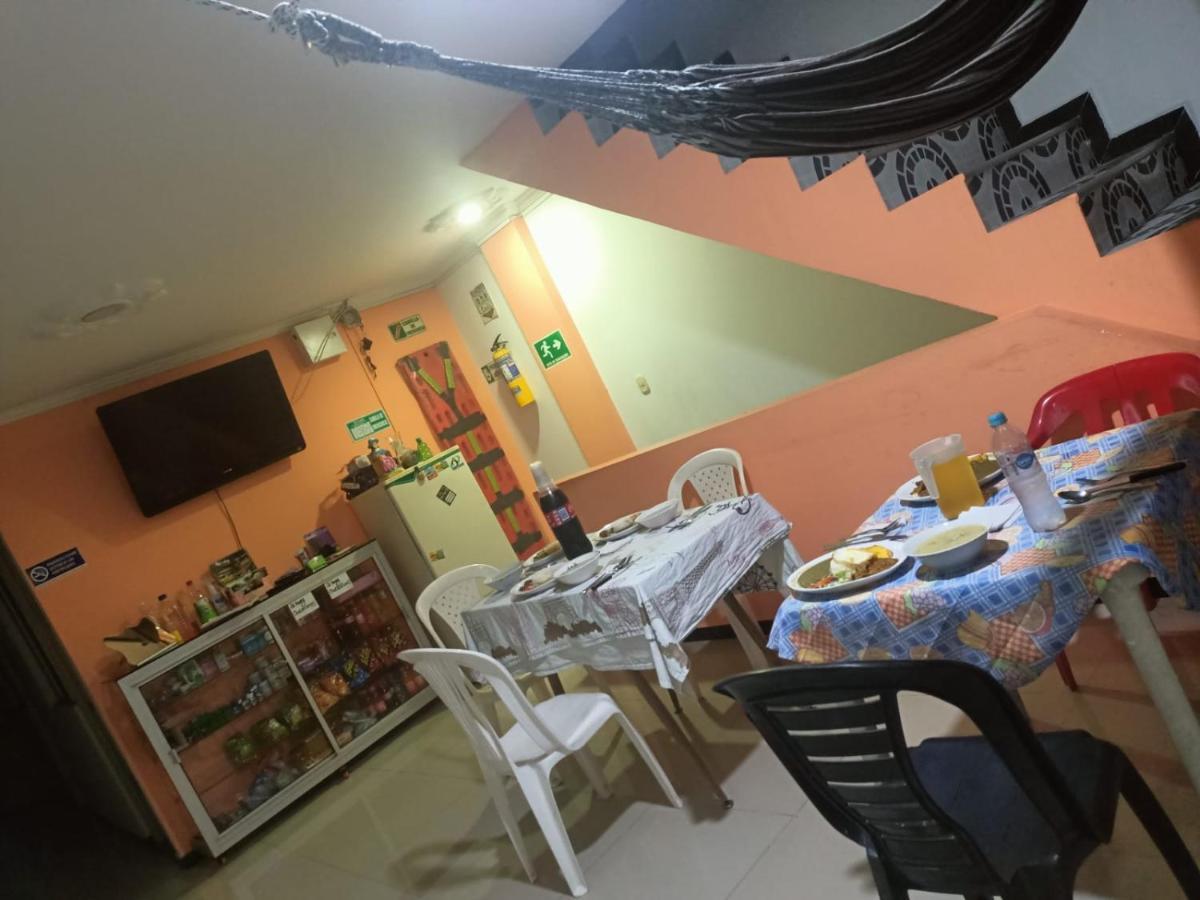 Hotel El Paisano Villavicencio Buitenkant foto