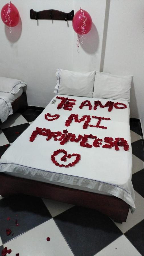 Hotel El Paisano Villavicencio Buitenkant foto